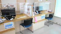 ベース薬局山見町店の受付/カウンター