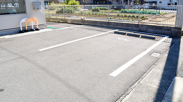 そうごう薬局 福井若杉浜店の駐車場