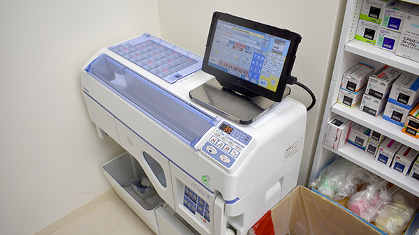 れんげ薬局　横浜日吉店の調剤器具