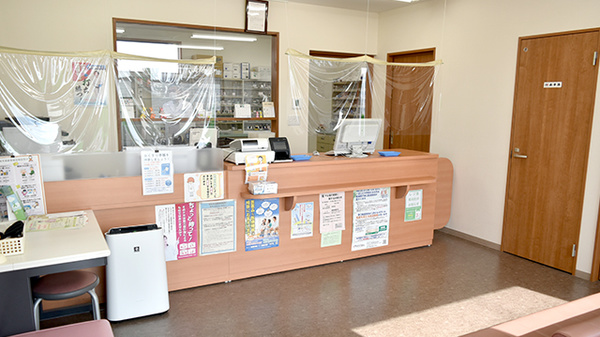 ヤマグチ薬局常総店の受付/カウンター