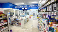 薬局トモズEmio桜台店の入口