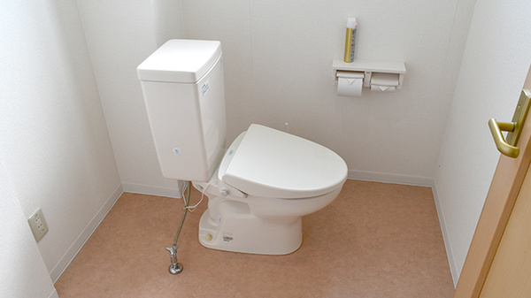 すぎやま薬局鴨生店のお手洗い