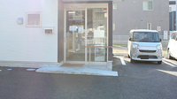 株式会社ユモト薬局　白鳥店の入口