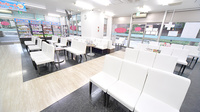 薬局メディクス 川口元郷店の待合スペース