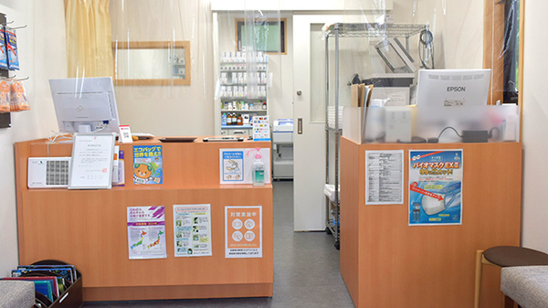 リリーフ薬局　くろしお店の受付/カウンター