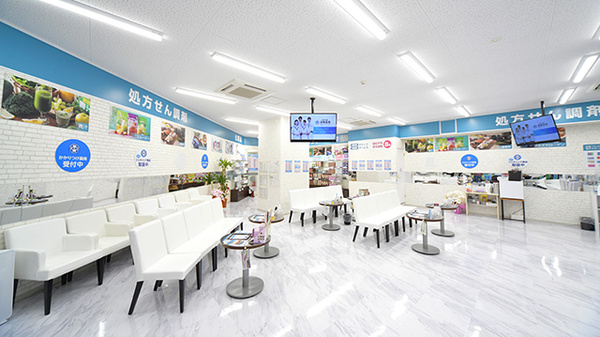 調剤薬局日本メディカルシステム 志木店の待合スペース
