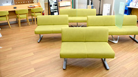 そうごう薬局 千里丘店の待合スペース