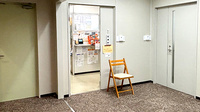 ヤクエイ調剤薬局の入口
