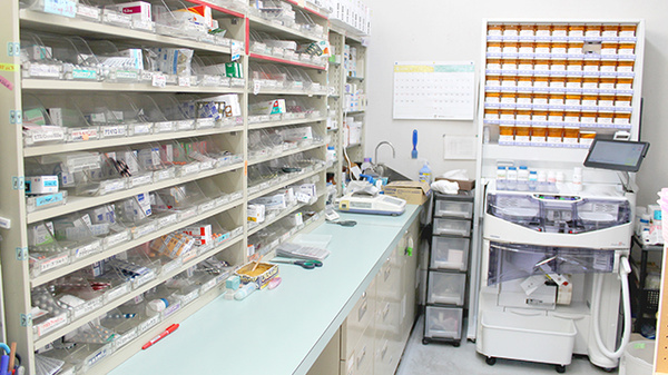 京町センター薬局の調剤室