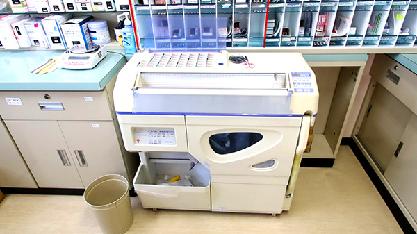 新世調剤薬局 一宮店の調剤器具