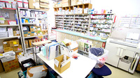 新世薬局 宇原店の調剤室
