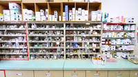 新世薬局 宇原店の薬棚
