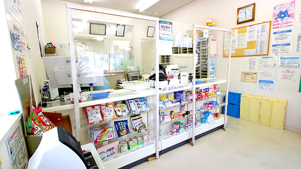 新世薬局 大町店の受付/カウンター