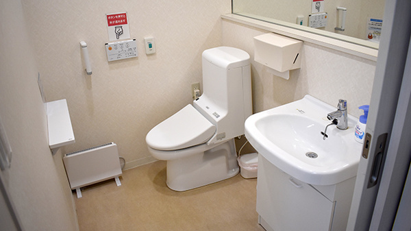 月寒調剤薬局のお手洗い