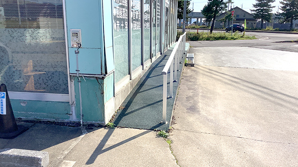 アイリス調剤薬局のバリアフリー設備