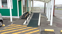 グリーン調剤薬局西インター店のバリアフリー設備