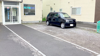 コーワ調剤薬局港店の駐車場