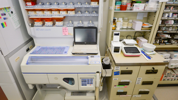 タニはまなす調剤薬局の調剤器具