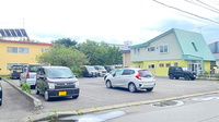 旭町調剤薬局の駐車場