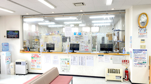 川沿調剤薬局の受付/カウンター