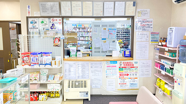 泉町調剤薬局の受付/カウンター