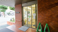 ノルデン薬局南３条店の入口