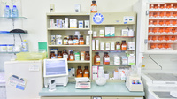 ひかり調剤薬局の薬棚