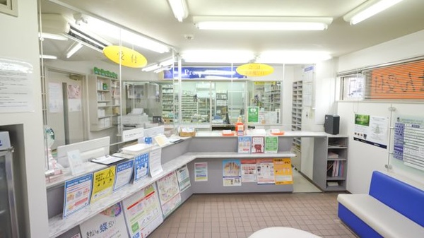 釧路調剤薬局末広店の受付/カウンター