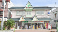 株式会社　静内薬局の外観