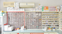 梅ヶ丘調剤薬局の薬棚