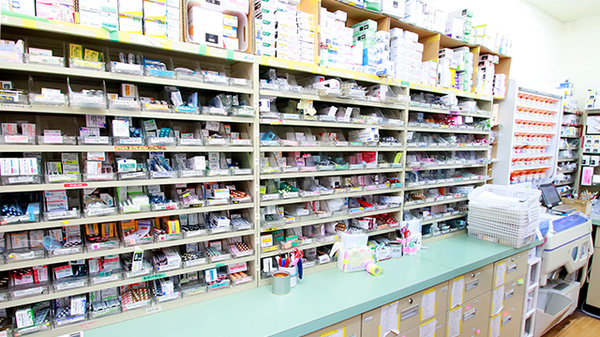 さくら薬局(和歌山県)の薬棚