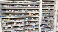 保険調剤薬局トーワの薬棚