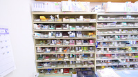 ひかり調剤薬局いのさわ店の薬棚