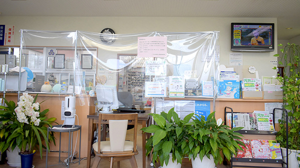 プライム薬局田辺店の受付/カウンター