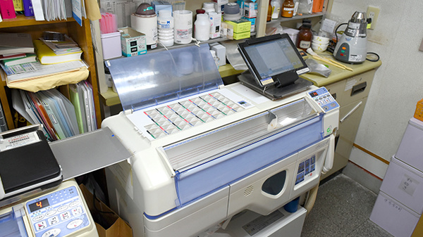 調剤薬局ネットワーク栄谷店の調剤器具