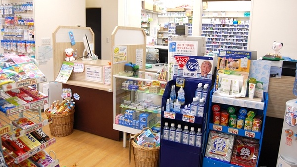 ノムラ薬局　高尾店の受付/カウンター