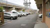 ニック調剤薬局　西の丘店の駐車場