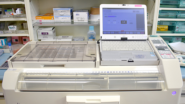 ニック調剤薬局　新南陽店の調剤器具