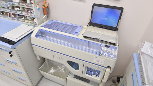 ニック調剤薬局　本山店の調剤器具