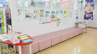 ゴダイ薬局 篠山店の待合スペース