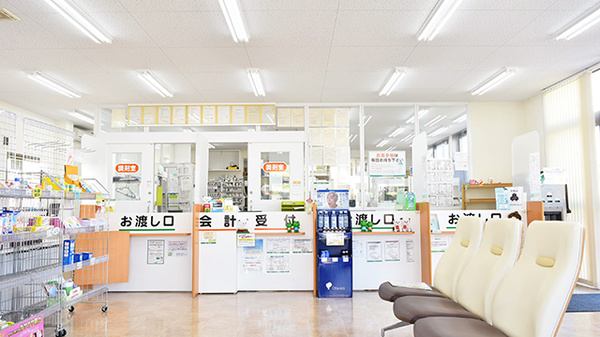 南山堂薬局　掛川本店の受付/カウンター