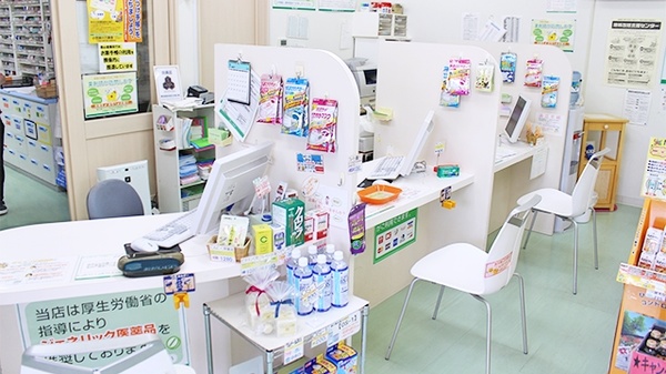 南山堂薬局　横須賀店の受付/カウンター